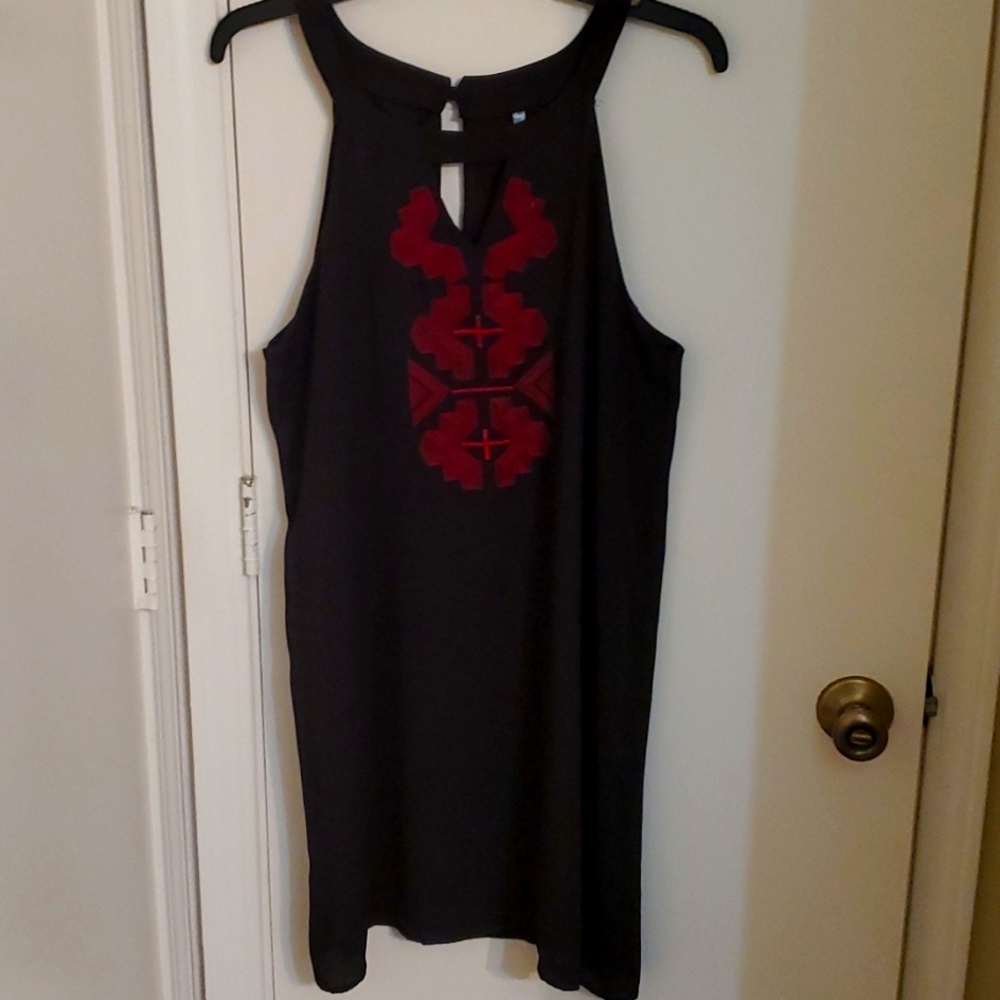 Cute black keyhole dress